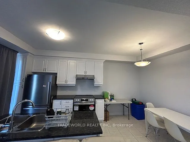 134 Mumbai Dr — Photo 5