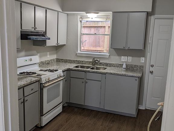 4th image of 1736 Crestdale Dr #4