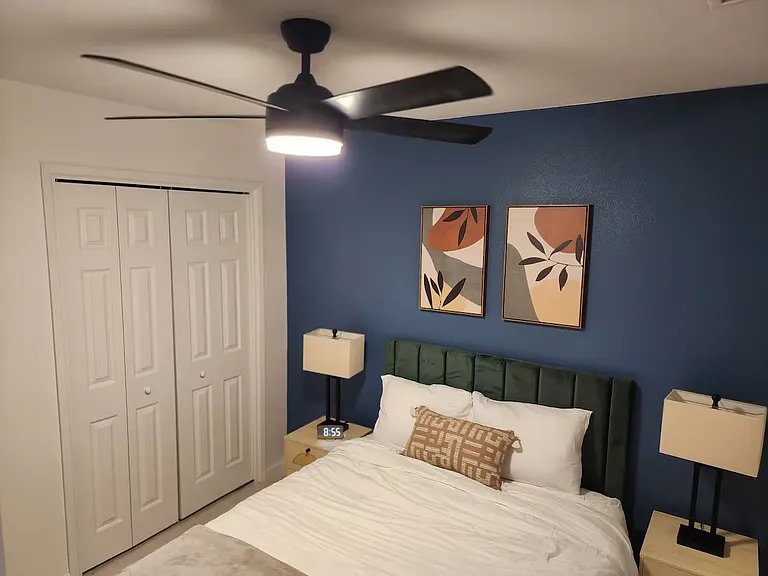 Comfortable fullsize beds with extra pillows.