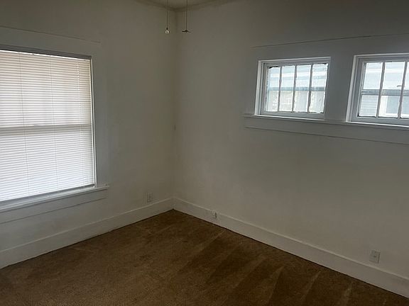 2nd image of 620 S Washington St