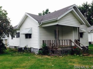 500 W Baker St, Gillespie, IL 62033