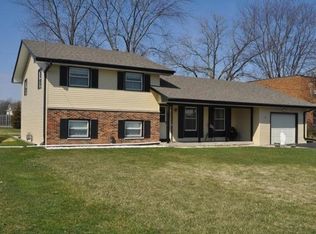 1160 Trask St, Aurora, IL 60505