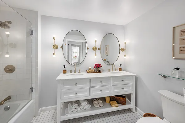 Rented by Compass | media 16