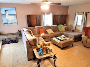 1108 Dunstan Rd, Pasadena, TX 77502