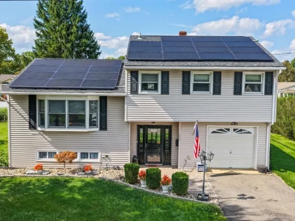 252 W Warren St, Washington Boro, NJ 07882