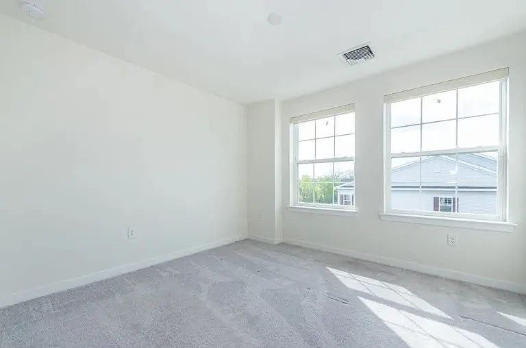 10 Colgate Dr — Photo 12
