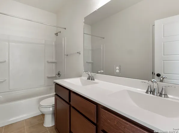 5005 Arrow Vista, San Antonio, TX 78124