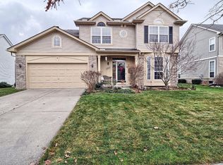 1042 Colt Ln, South Lyon, MI