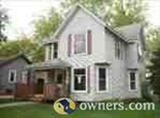 803 Jackson Ave, Dixon, IL 61021