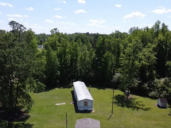 161 Hermitage Estates Ln, Beulaville, NC 28518