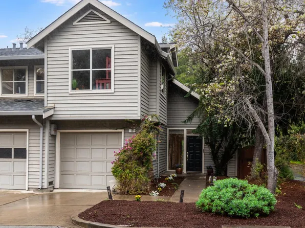 18 Ryan Ct, Stanford, CA 94305