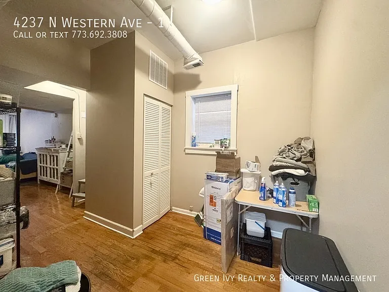 4237 N Western Ave #1 — Photo 9