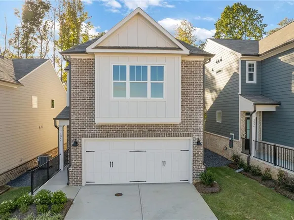 1904 William Glen St, Dacula, GA 30019