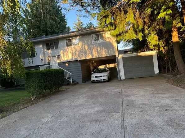 11736 Morris St #1A, Maple Ridge, BC V2X 5C8