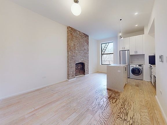 3rd image of 472 Central Park W APT 3B