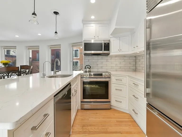 230 Independence Dr #6D — Photo 18