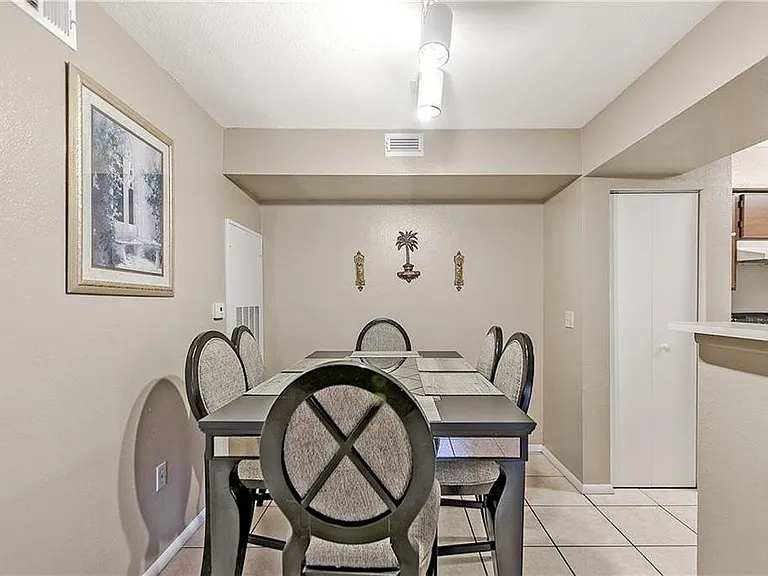 3024 Parkway Blvd #107 — Photo 4
