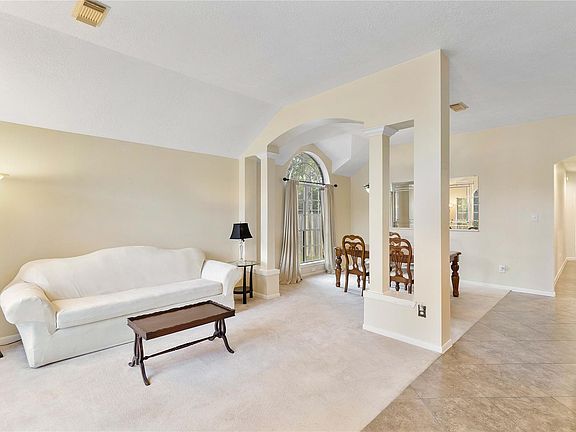 5th image of 1707 Moston Dr