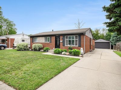 34147 Whittaker St, Clinton Township, MI, 48035