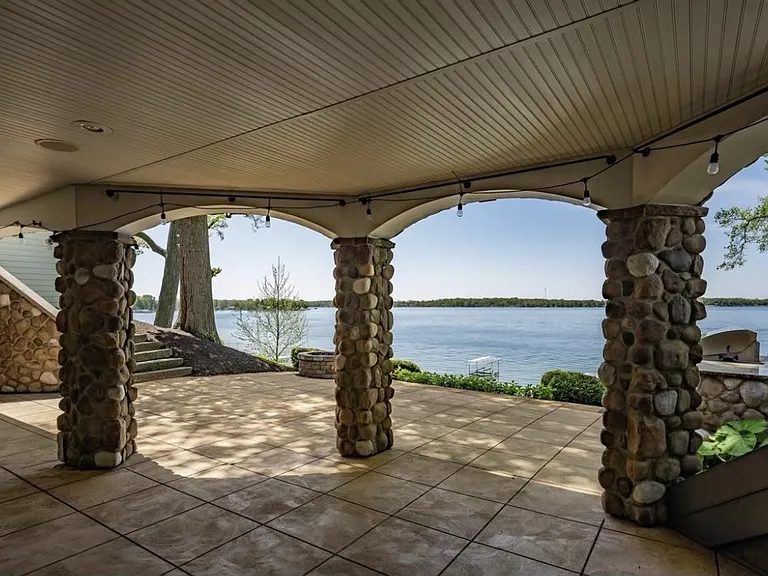 11137 NE Wawasee Dr — Photo 17