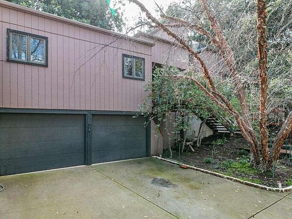 2nd image of 5836 Fairview Pl