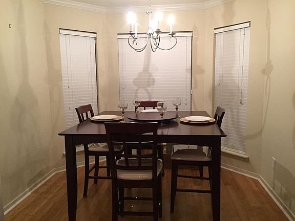 Dining Room/Breakfast nook