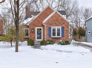 64 Amherstdale Rd, Amherst, NY 14226