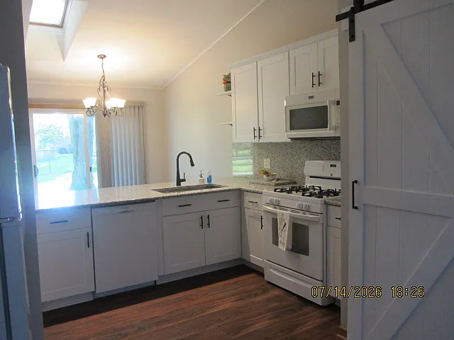 3451 Waterford Way — Photo 3