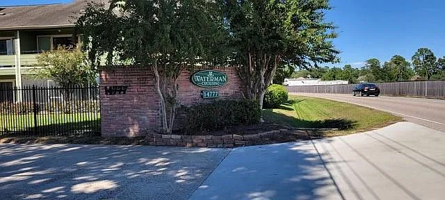 1 bed, 1.0 bath, 777 sqft, $1,100 — Photo 3