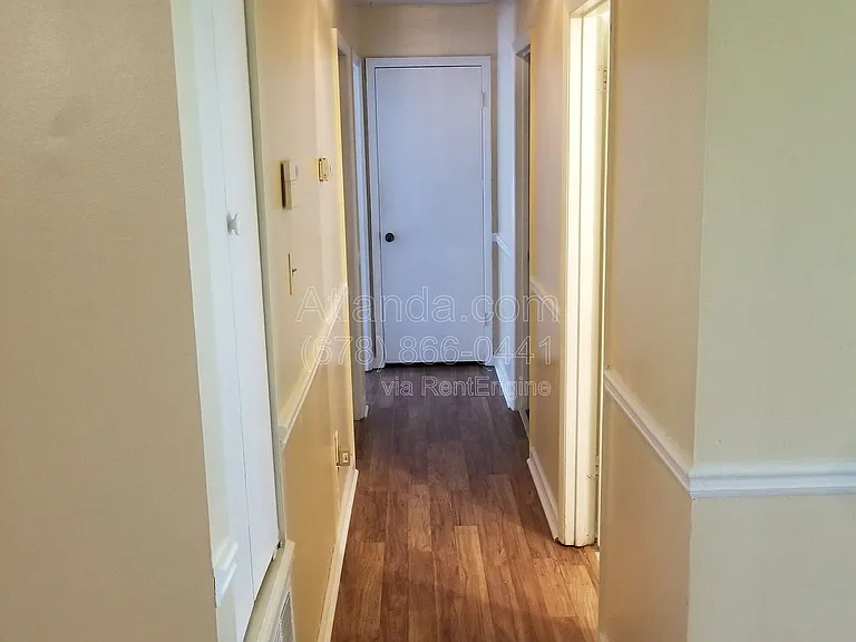 905 Hemingway Rd — Photo 6