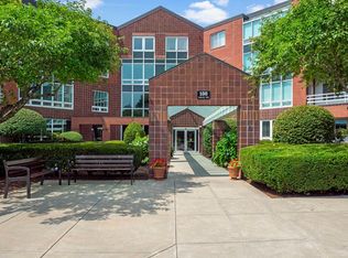 440 Place Ln UNIT 440, Woburn, MA 01801