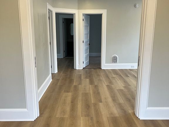 5th image of 606 Broadway #2