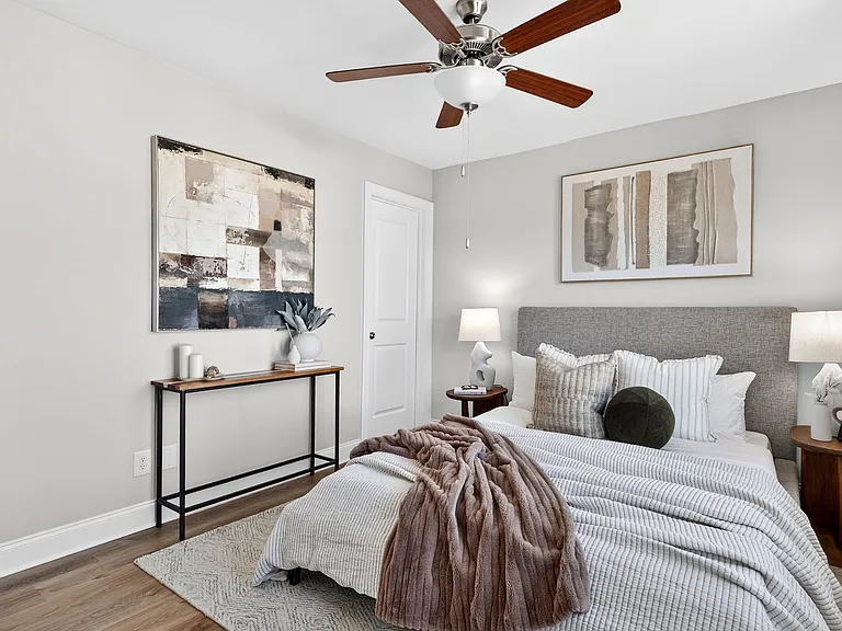 Bellhaven Townhomes — Photo 23