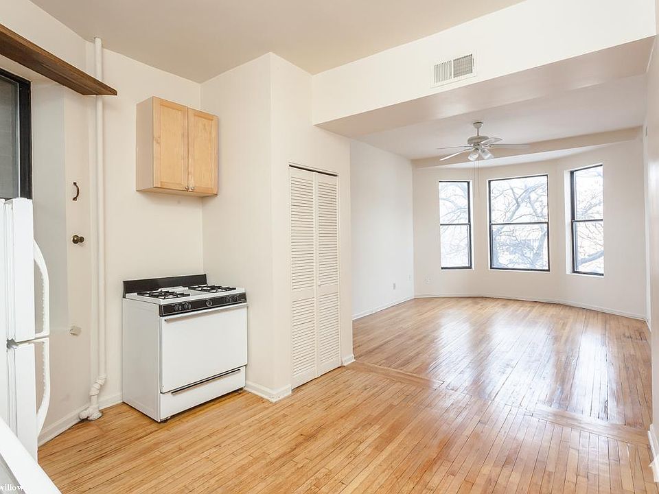 1st image of 703 W Willow St #1314