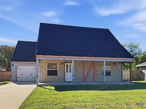 2nd image of 581 Kellys Way