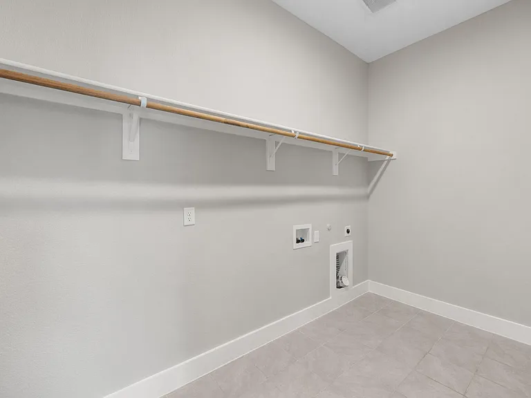 2341 Cobbler St — Photo 15