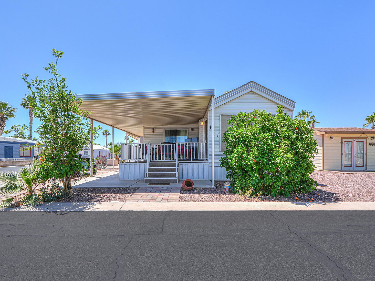 1110 N Henness Rd LOT 1517