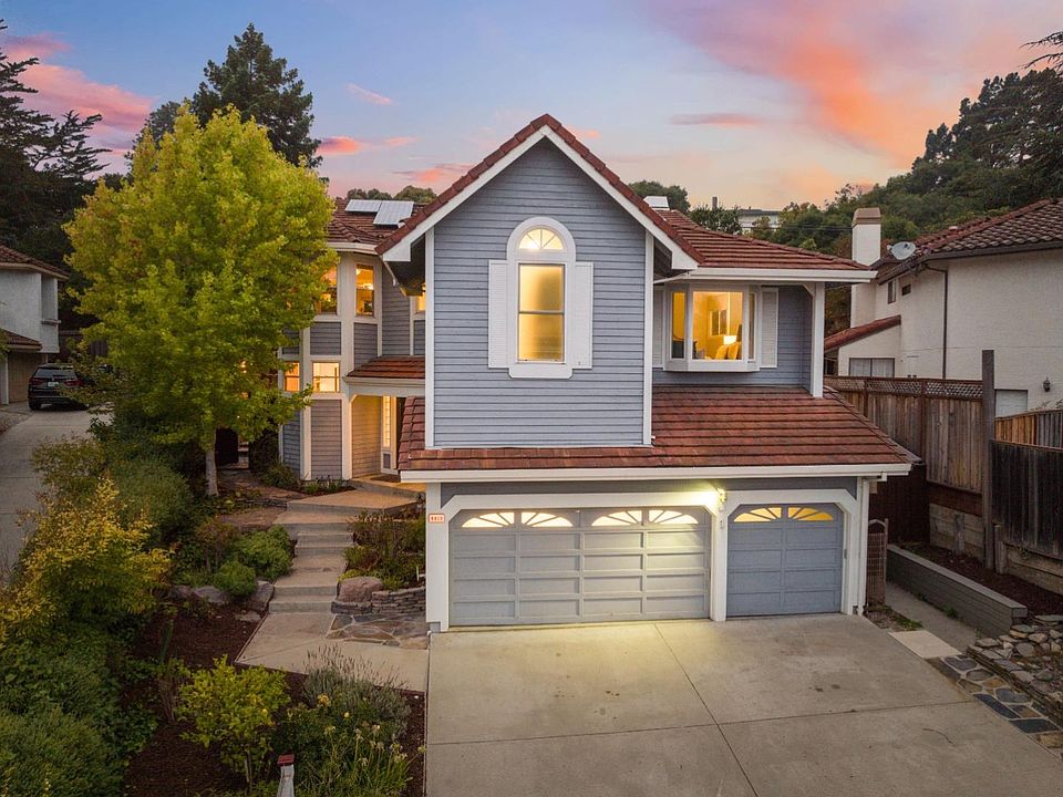 1st image of 4410 Esta Ln