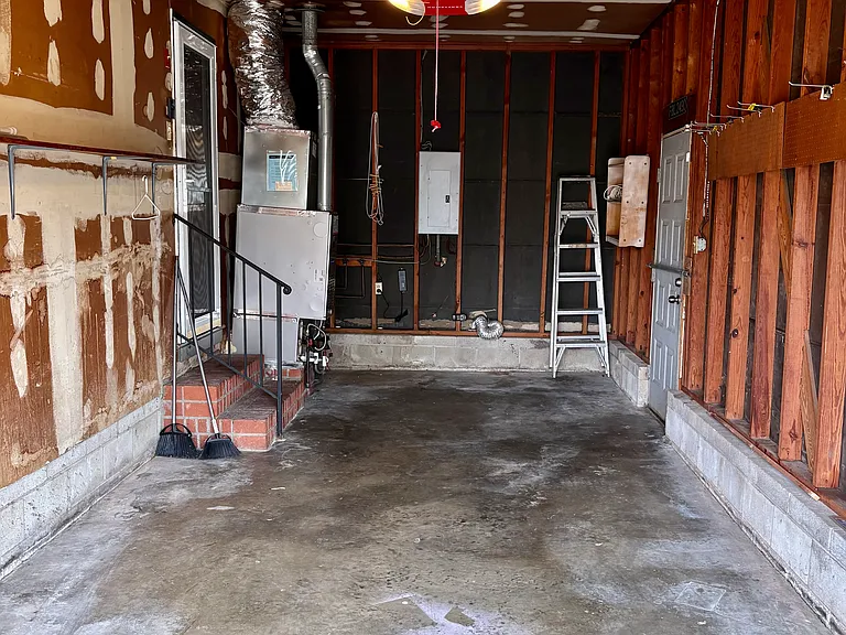 903 Homestead Ave — Photo 19