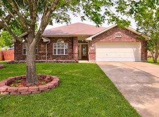 1502 Mexican Heather Ct, Pflugerville, TX 78660