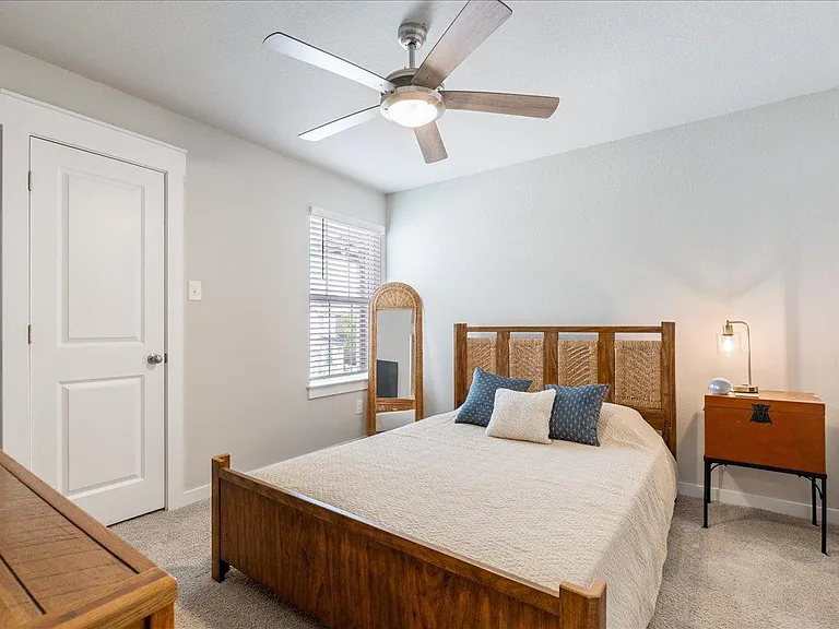 17103B Crane Fly Dr — Photo 24