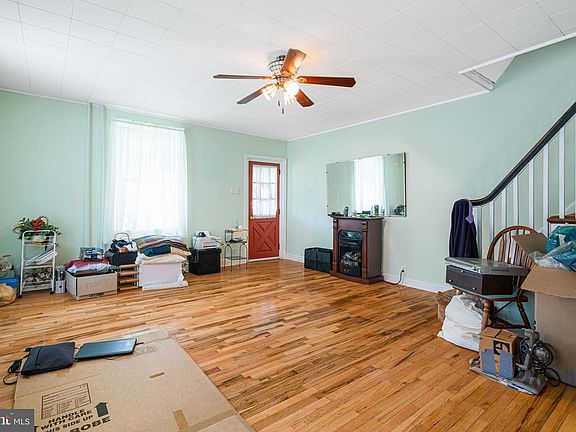 5th image of 354 Ripka St