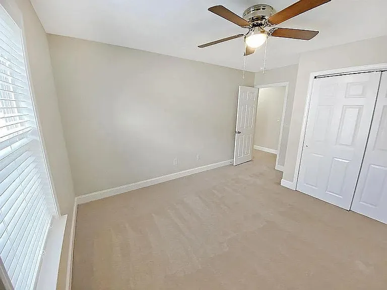 65 Roselite Cir — Photo 22