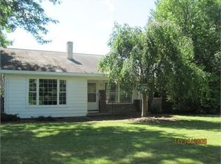 3 Mohican Rd, Blairstown, NJ 07825