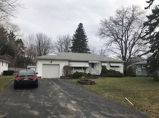 129 Sunnyside Dr, Rochester, NY 14623