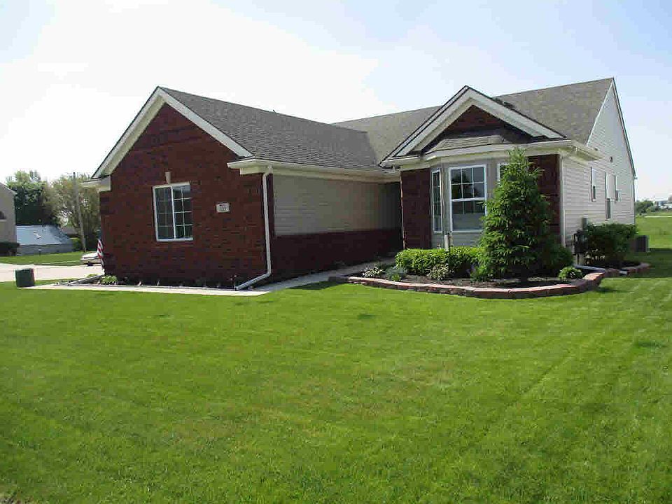1st image of 733 Sommersby St