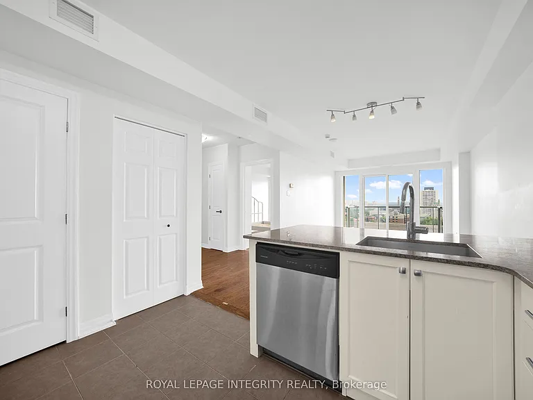 195 Besserer St #1504 — Photo 10