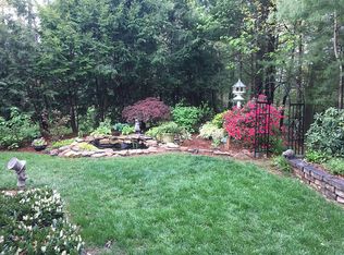 5 Bideford Row, Asheville, NC 28803