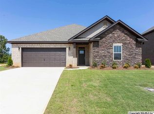 2414 Hobbstone Cir SW, Huntsville, AL 35803