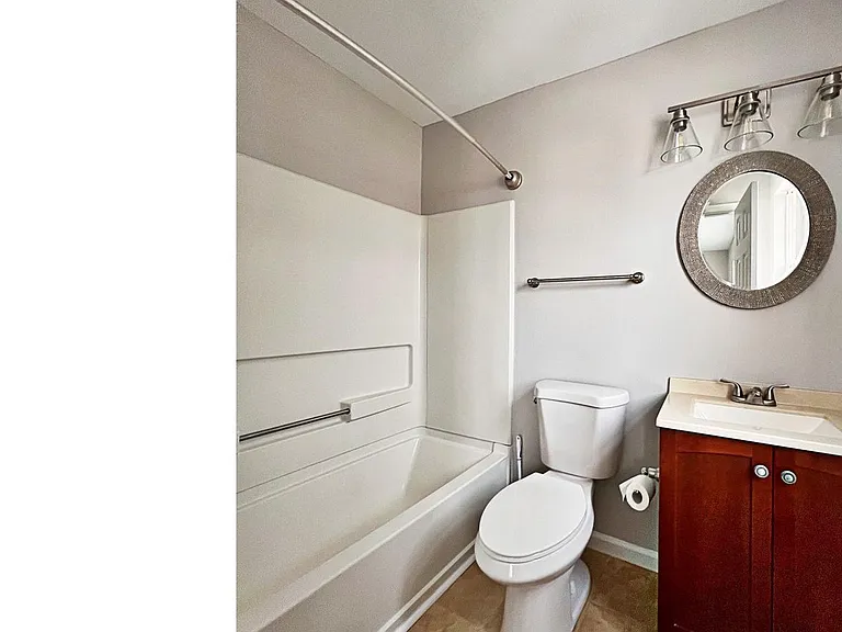 252 Vincent Cir — Photo 10